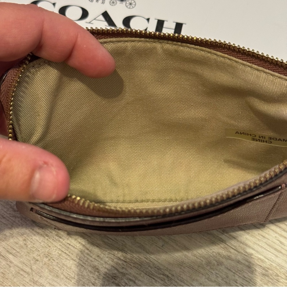 COACH - Mauve / Pink Small Wristlet / Wallet - Picture 12 of 12
